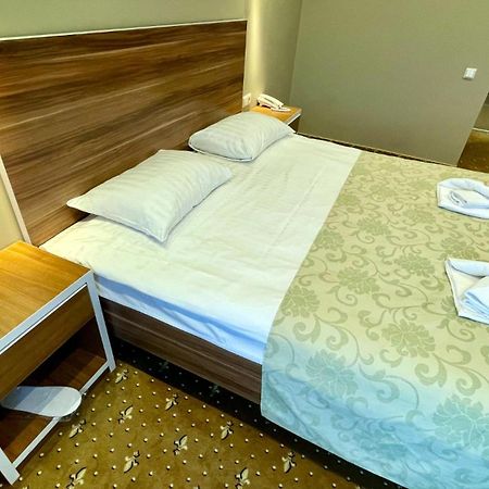 Riga Unimars Hotel Kültér fotó